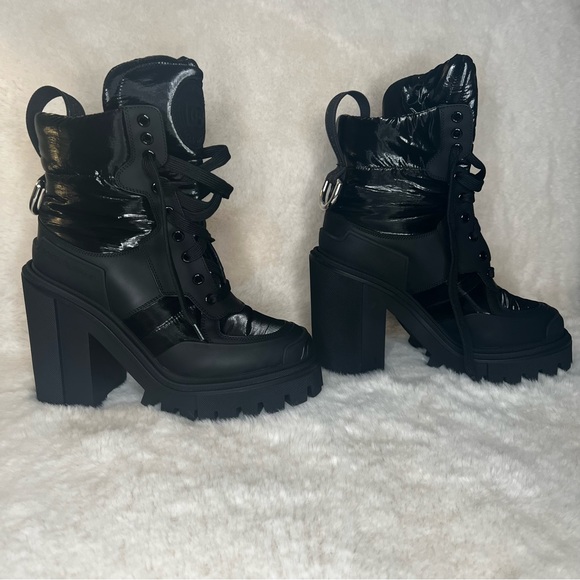 Dolce & Gabbana Heeled Sneaker/Trainer Boots - Picture 3 of 8
